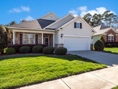 902 Platinum Dr, Fort Mill, SC, 29708-8929 | Card Image