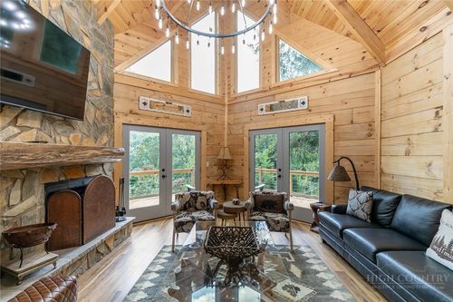 130 Autumn View Ln, Seven Devils, NC, 28604-6905 | Card Image
