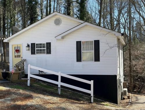 5485 Mercedes Dr, Cumming, GA, 30041-4811 | Card Image