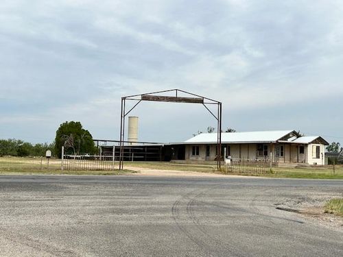 3233 State Highway 350, Snyder, TX, 79549-6337 | Card Image