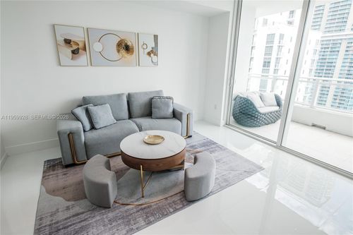 unit-3904-1080 Brickell Ave, Miami, FL, 33131-3994 | Card Image