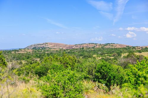 240 Granite Lake Trl, Fredericksburg, TX, 78624 | Card Image