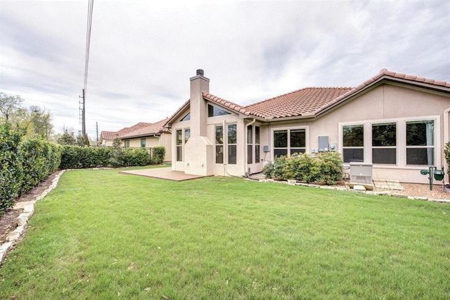 Spacious Backyard | Image 20