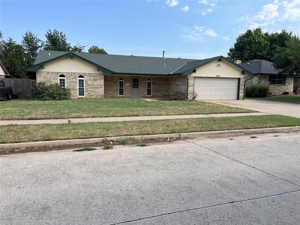 32nd St, Bethany, OK 73008