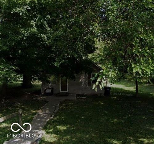117 S Swain St, Ingalls, IN, 46048-9675 | Card Image