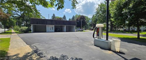 95 S Main St, Milan, OH, 44846-9756 | Card Image