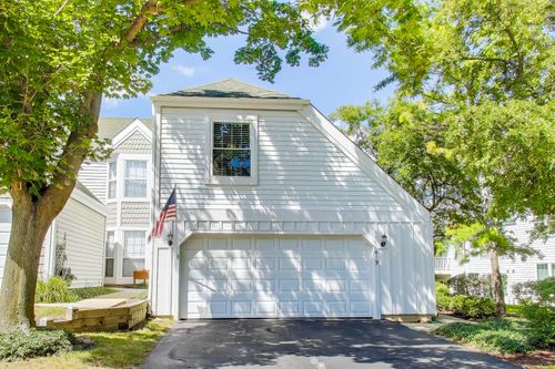 419 Hill St, Wauconda, IL, 60084-2909 | Card Image