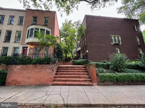 b-4605 Macarthur Blvd Nw, WASHINGTON, DC, 20007-2591 | Card Image