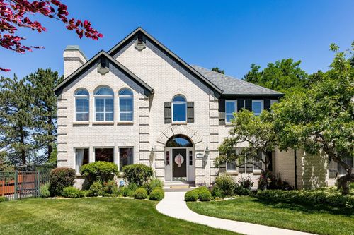 3329 E Tall Pine Ln, Cottonwood Heights, UT, 84121-5878 | Card Image