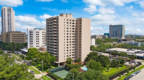 unit-11e-1400 Hermann Dr, Houston, TX, 77004-7137 | Card Image