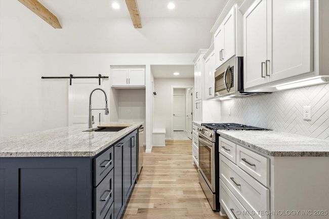 6512 N 27 Th St, House other with 3 bedrooms, 2 bathrooms and null parking in Broken Arrow OK | Image 4