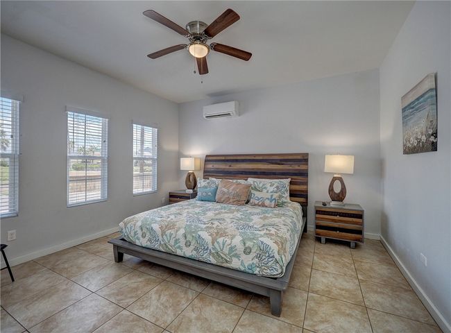 514 Royal Palm Dr, House other with 3 bedrooms, 3 bathrooms and 4 parking in Port Aransas TX | Image 17