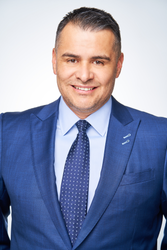 Eliseo Cisneros