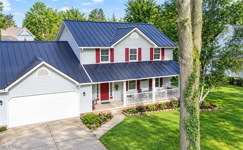 228 Forest St, Wellington, OH, 44090-1326 | Card Image