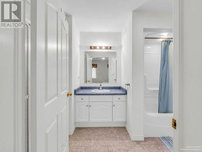 295146 - 8th Line, Home with 3 bedrooms, 3 bathrooms and 20 parking in Amaranth ON | Image 12