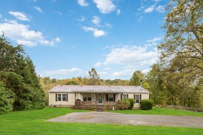 959 Sallys Branch Road, House other with 3 bedrooms, 2 bathrooms and null parking in London KY | Image 1