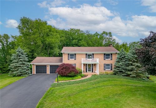 106 Shawnee Dr, Butler, PA, 16001-0534 | Card Image