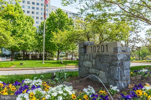 apt-421-10201 Grosvenor Pl, ROCKVILLE, MD, 20852-4608 | Card Image