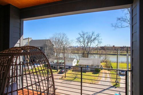 1027 Alice St, Nashville, TN, 37218-2901 | Card Image