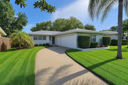 1756 Greenlea Dr, CLEARWATER, FL, 33755-2309 | Card Image