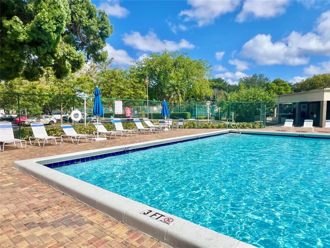 APT-203 - 504 Gardens Dr, Condo with 2 bedrooms, 1 bathrooms and null parking in Pompano Beach FL | Image 25