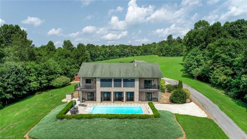 2094 Weldon Smith Rd, Lawsonville, NC, 27022-8323 | Card Image