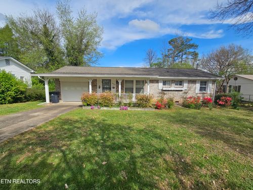 3200 Hazelwood Rd, Knoxville, TN, 37921 | Card Image