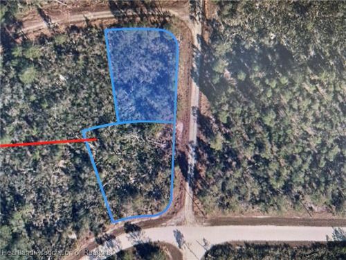 820 Bowling Ln, Lake Placid, FL, 33852-3001 | Card Image