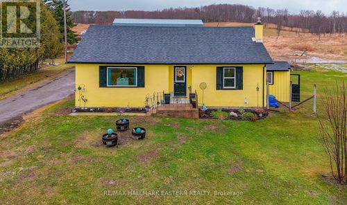 1095 Slab St, Madoc, ON, K0K2K0 | Card Image