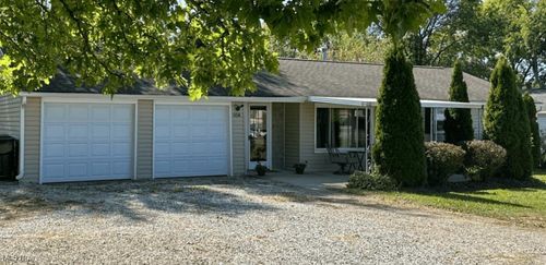 558 Frost Rd, Streetsboro, OH, 44241-4729 | Card Image
