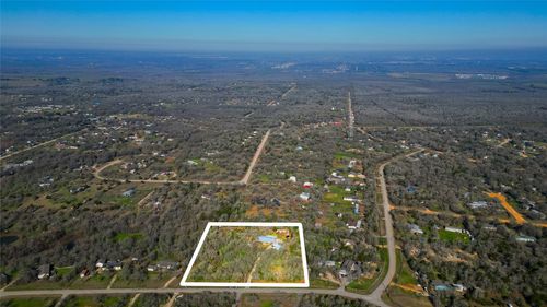 379 Texas Oak Dr, Cedar Creek, TX, 78612-4920 | Card Image