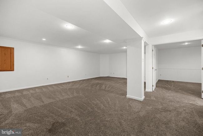 8924 Cross Chase Cir, House other with 4 bedrooms, 5 bathrooms and null parking in LORTON VA | Image 63