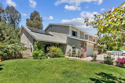 21911 Peppercorn Dr, Santa Clarita, CA, 91350-1628 | Card Image