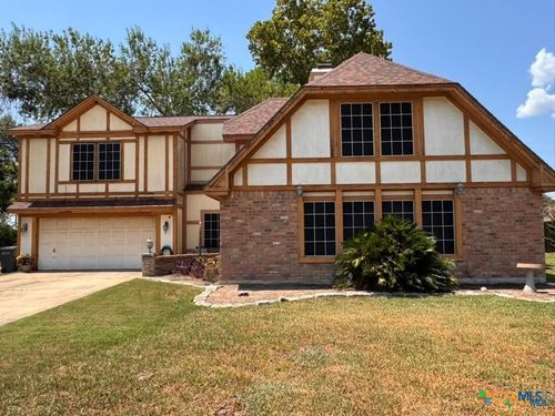 111 Glenmore St, Victoria, TX, 77904-2751 | Card Image