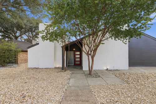 17007 Davenport Road, Dallas, TX, 75248 | Card Image