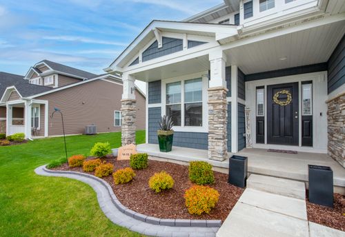 9488 Mill Creek Rd, Cedar Lake, IN, 46303-7190 | Card Image