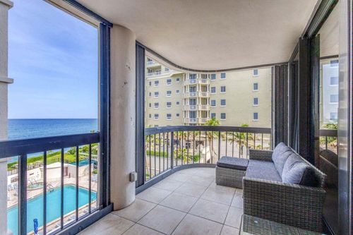 5b-5380 N Ocean Dr, Riviera Beach, FL, 33404-2531 | Card Image
