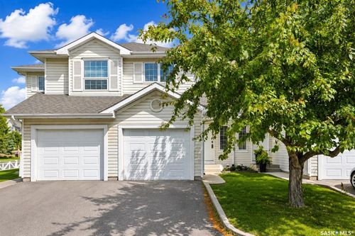 2-110 Keevil Cres, Saskatoon, SK, S7N4N8 | Card Image