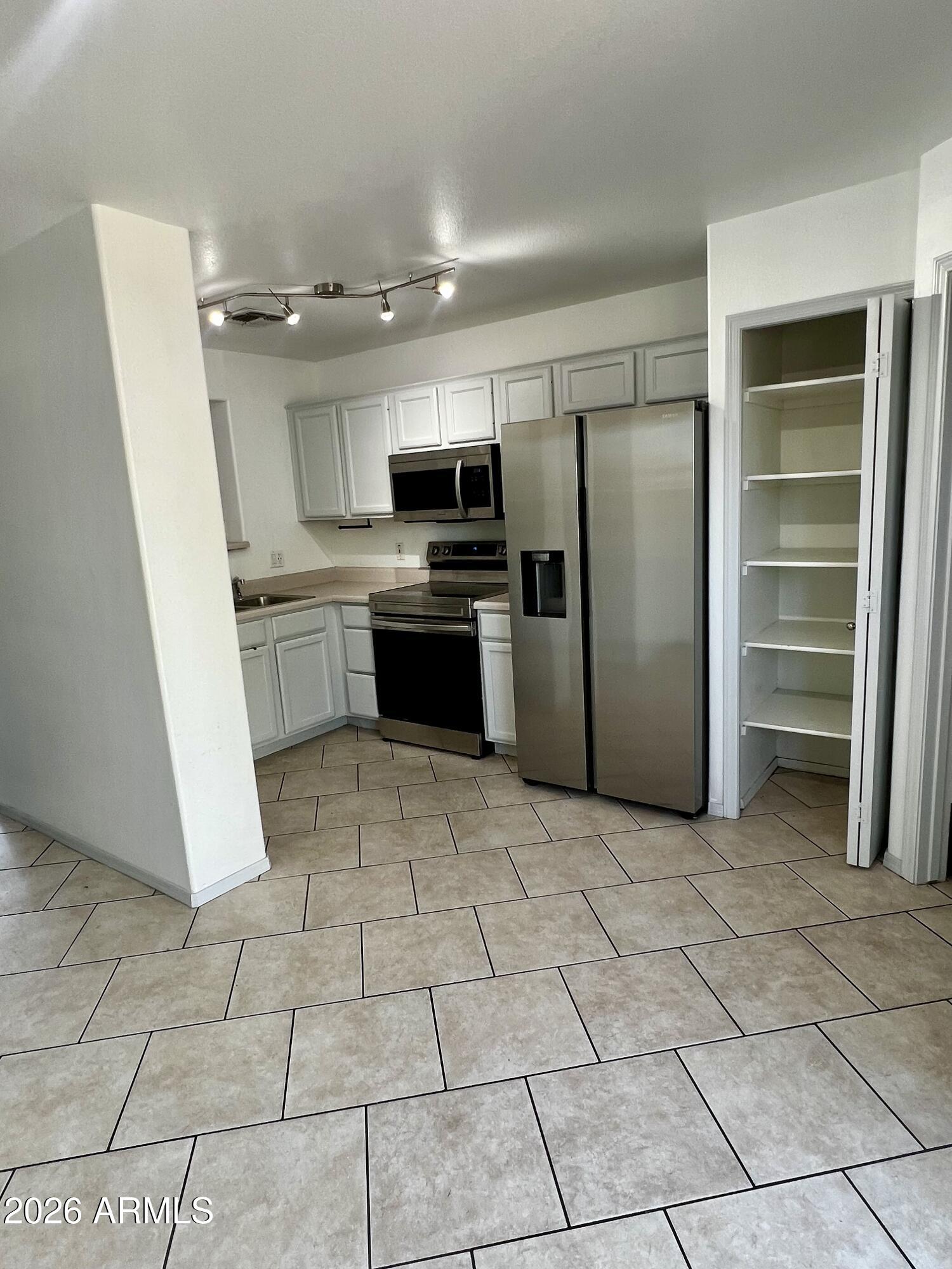 Residential in Glendale 4