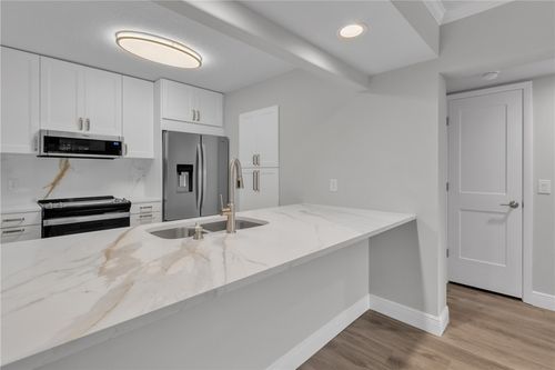 104-30 Plantation Dr, Vero Beach, FL, 32966-7946 | Card Image