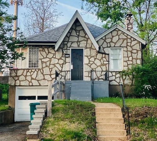 6743 Edison Ave, Saint Louis, MO, 63121-5305 | Card Image