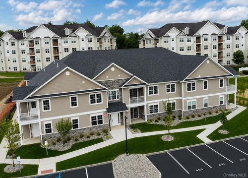 226 Tower Ridge Cir, Middletown, NY, 10941-2704 | Card Image