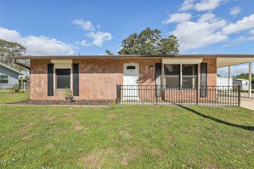 892 Hampton Dr Ne, Palm Bay, FL, 32905-5732 | Card Image