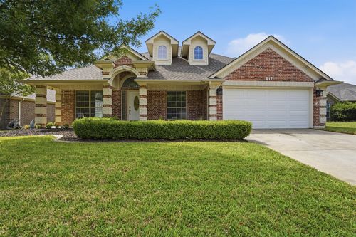 517 Acorn Ct, Saginaw, TX, 76179-0968 | Card Image