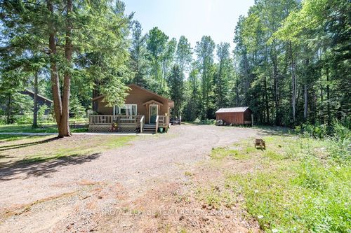 383 Ohio Rd, Madawaska Valley, ON, K0J1L0 | Card Image