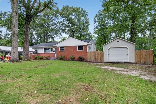 4936 Floral St, Virginia Beach, VA, 23462-5540 | Card Image