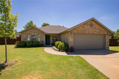3739 W Mahogany Dr, Fayetteville, AR, 72704-7079 | Card Image