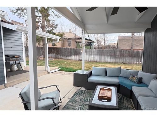 2073 S Logan St, Denver, CO, 80210-4029 | Card Image