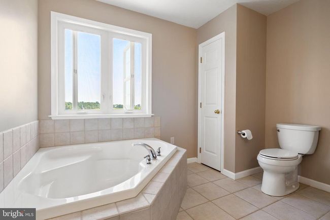 90 Hummingbird Ln, House other with 4 bedrooms, 3 bathrooms and null parking in LITTLESTOWN PA | Image 40