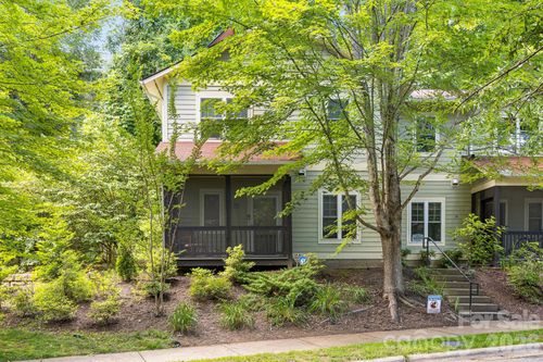 72 Owens Bell Ln, Asheville, NC, 28801-0002 | Card Image